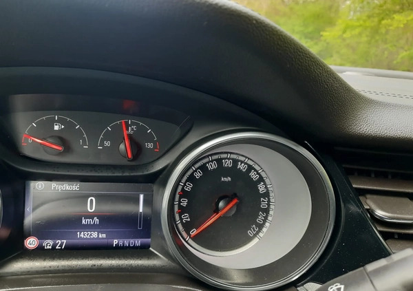 Opel Insignia cena 57900 przebieg: 143000, rok produkcji 2018 z Prabuty małe 352
